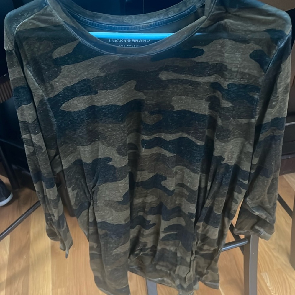 Lucky brand camo shirt
